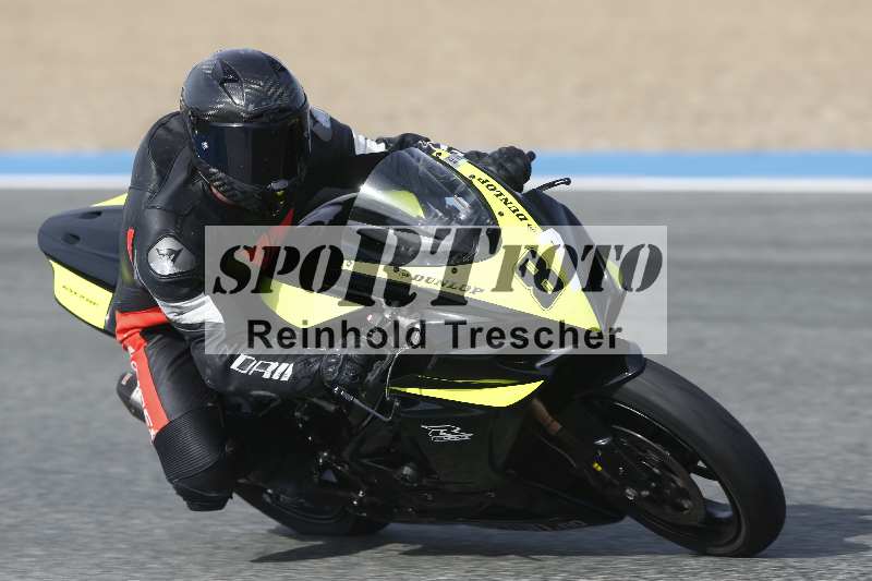 /Archiv-2024/02 29.01.-02.02.2024 Moto Center Thun Jerez/Gruppe gruen-green/87